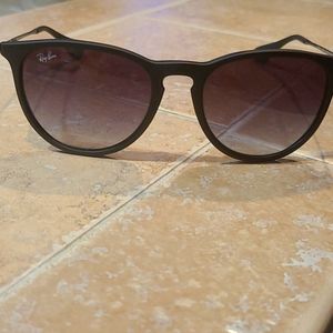 Rayban Erika Sunglassss